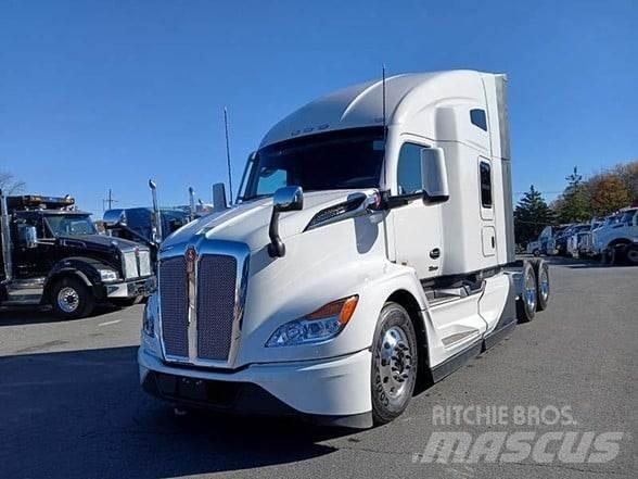 Kenworth T680 牵引车