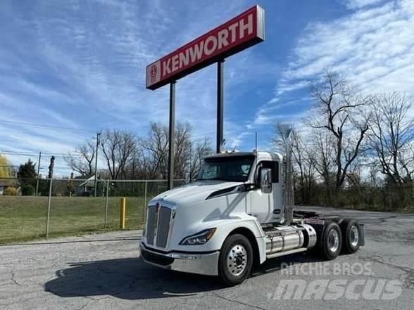 Kenworth T680 牵引车
