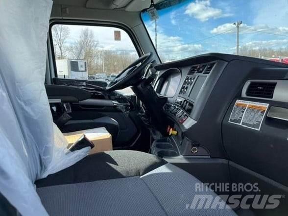 Kenworth T680 牵引车