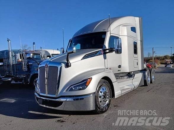 Kenworth T680 牵引车