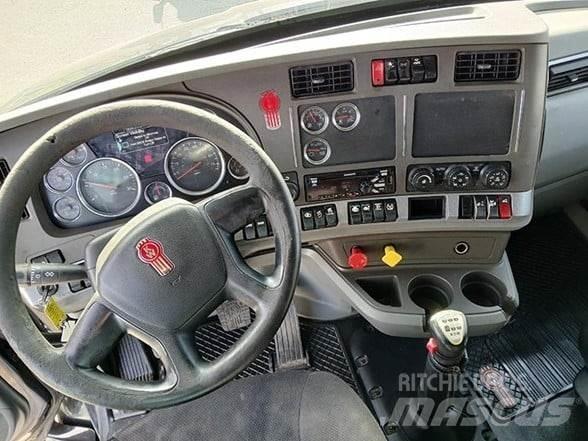 Kenworth T680 牵引车