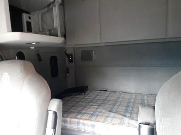 Kenworth T680 牵引车