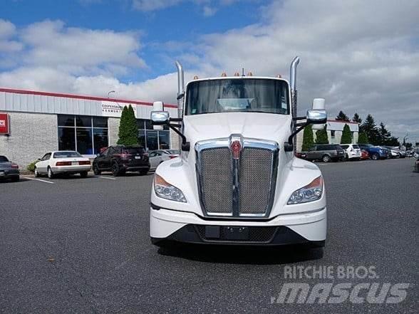 Kenworth T680 牵引车