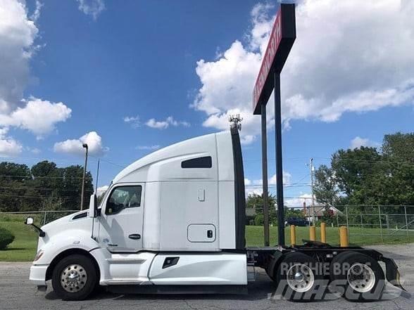 Kenworth T680 牵引车