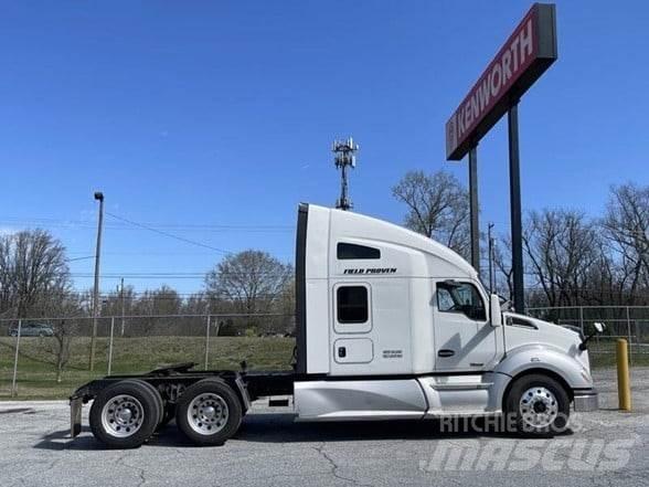 Kenworth T680 牵引车