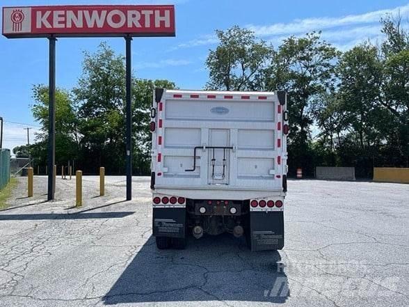 Kenworth T800 自卸式货车