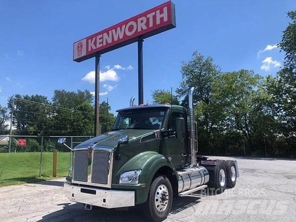 Kenworth T880 牵引车