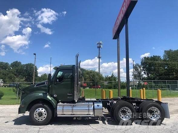 Kenworth T880 牵引车