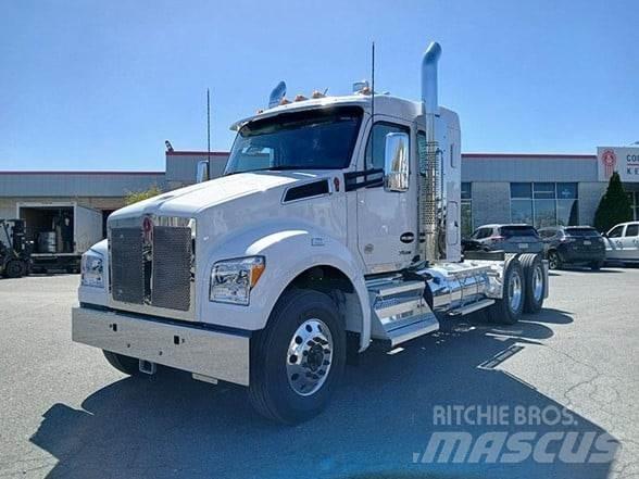 Kenworth T880 牵引车