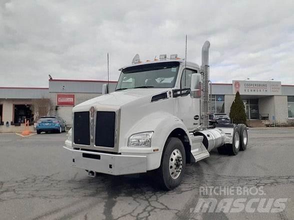 Kenworth T880 牵引车