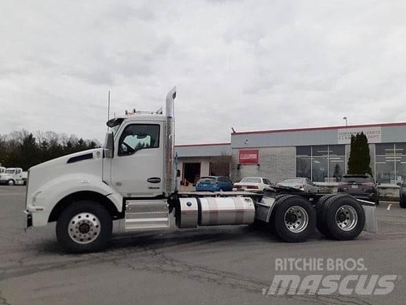 Kenworth T880 牵引车