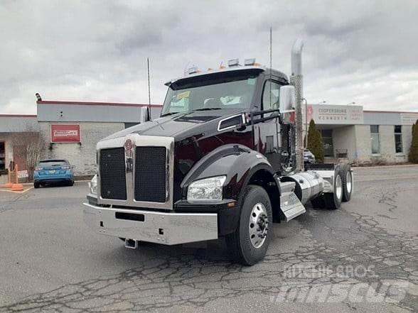 Kenworth T880 牵引车