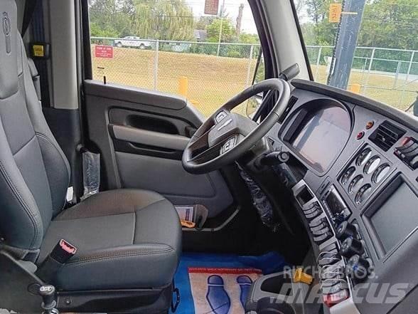Kenworth T880 自卸式货车
