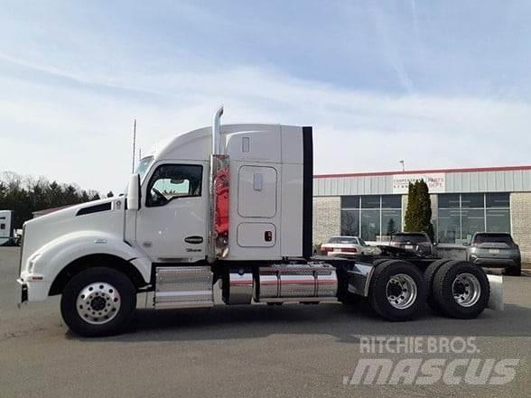 Kenworth T880 牵引车