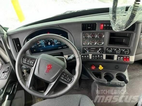 Kenworth T880 牵引车
