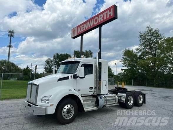 Kenworth T880 牵引车