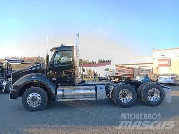Kenworth T880 牵引车