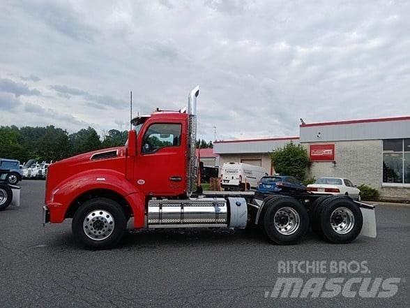 Kenworth T880 牵引车