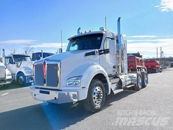 Kenworth T880 牵引车