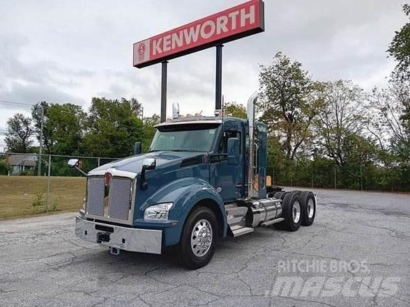 Kenworth T880 牵引车