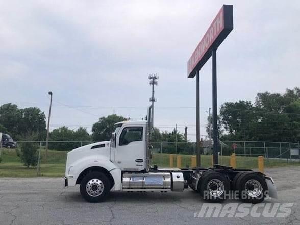 Kenworth T880 牵引车