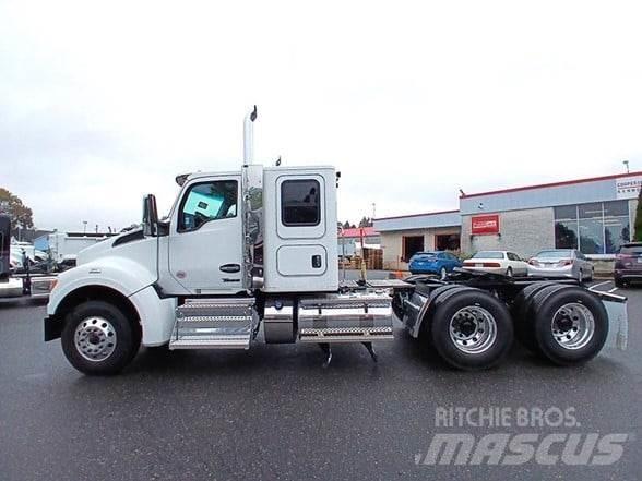 Kenworth T880 牵引车