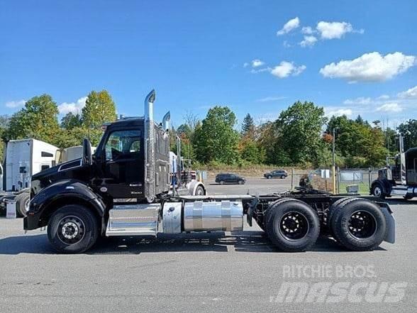 Kenworth T880 牵引车