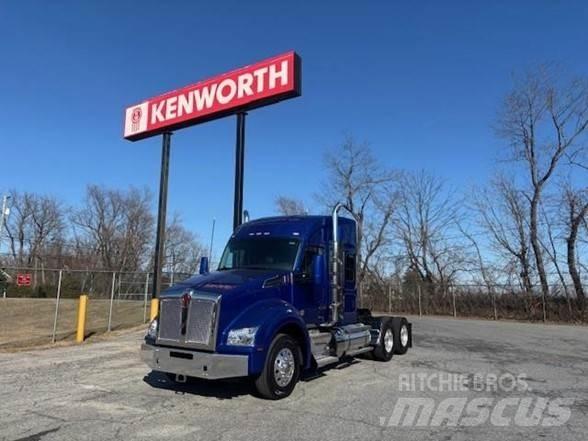 Kenworth T880 牵引车