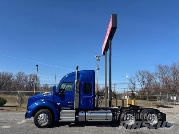 Kenworth T880 牵引车