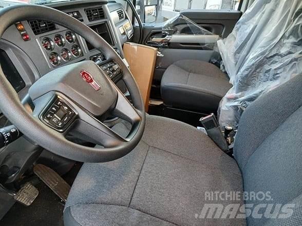 Kenworth T880 自卸式货车