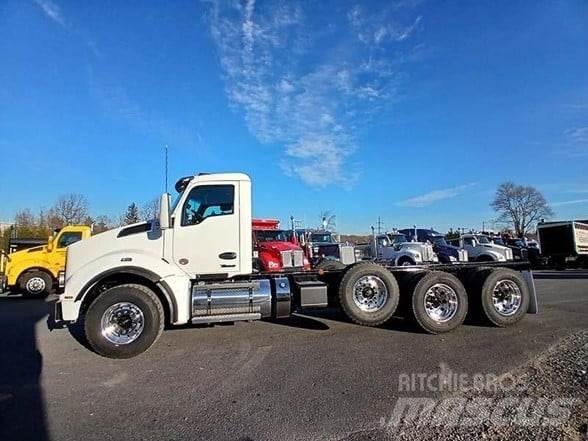 Kenworth T880 平板车