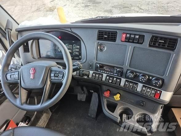 Kenworth T880 自卸式货车