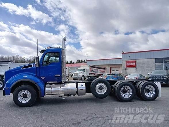 Kenworth T880 平板车