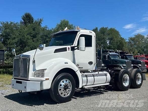 Kenworth T880 牵引车