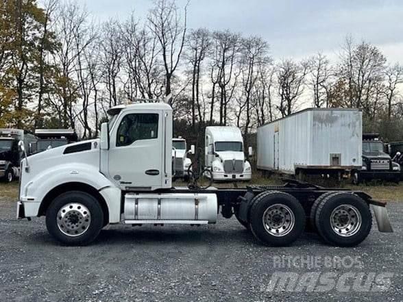 Kenworth T880 牵引车