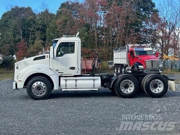 Kenworth T880 牵引车
