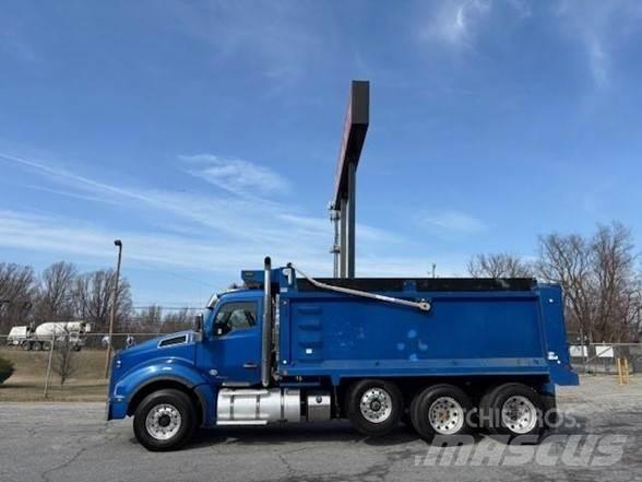 Kenworth T880 自卸式货车