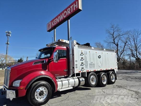 Kenworth T880 自卸式货车