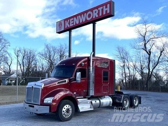 Kenworth T880 牵引车