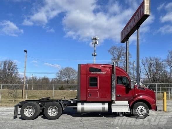 Kenworth T880 牵引车