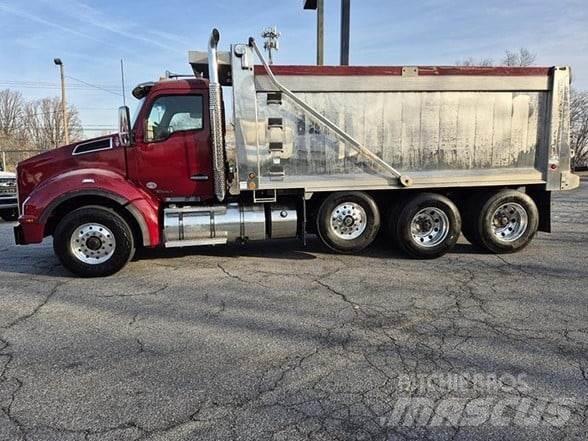 Kenworth T880 自卸式货车