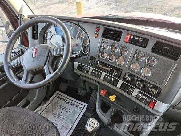Kenworth T880 自卸式货车
