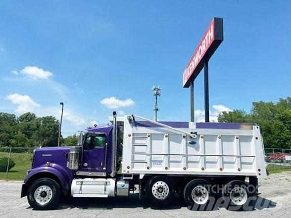 Kenworth W900 自卸式货车
