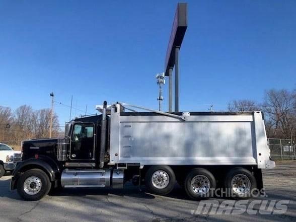 Kenworth W900B 自卸式货车