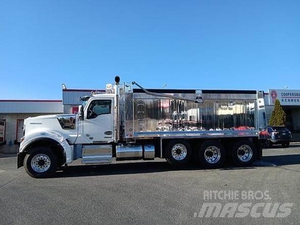 Kenworth W990 自卸式货车