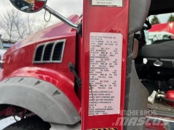 Mack GRANITE GU813 自卸式货车