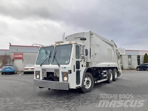 Mack LEU613 垃圾车