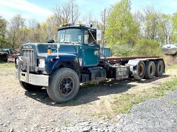 Mack RD686SX 垃圾车