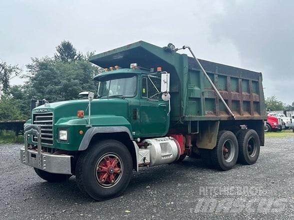 Mack RD688SX 自卸式货车