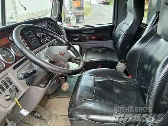 Peterbilt 367 自卸式货车